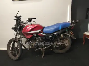Hero Hunter 150 2019 Red