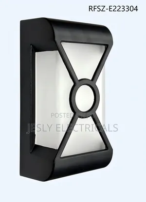Outdoor Wall Light