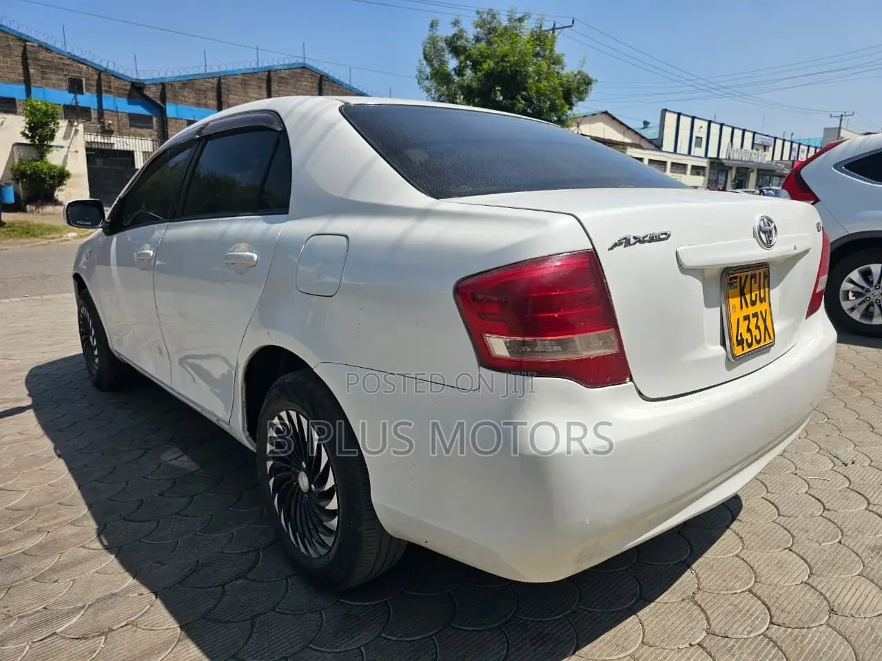 Toyota Axio 2011 White