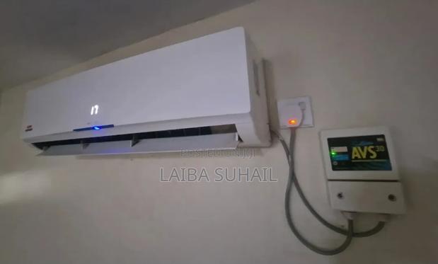 VON 18K BTU Split AC + Remote, Sollatek, Brackets Pipes - thumbnail 3