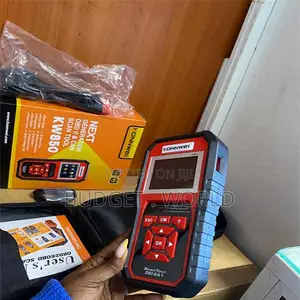 Compact Handheld Plug-and-Play Design Konnwei KW850 OBDII CAN Car