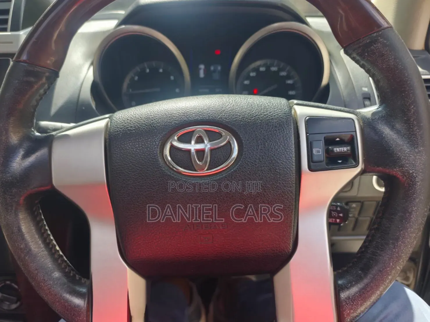 Toyota Land Cruiser Prado 2014 White