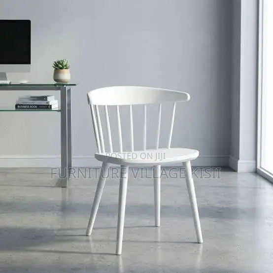 Plastic Cafe/Bistro Chair