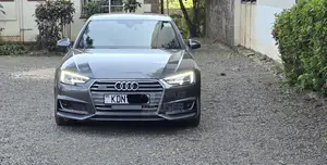 Audi A4 2.0T Premium AWD quattro 2017 Gray