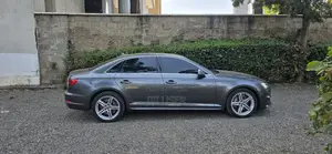 Audi A4 2.0T Premium AWD quattro 2017 Gray