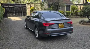 Audi A4 2.0T Premium AWD quattro 2017 Gray