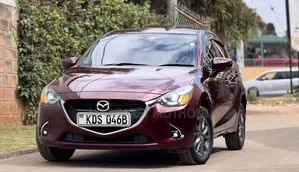 Mazda Demio 2017 Maroon