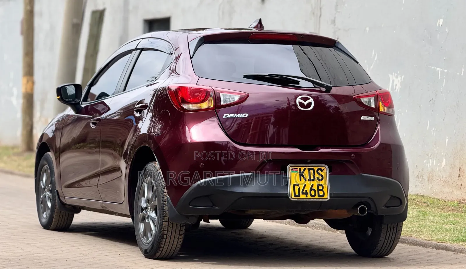 Mazda Demio 2017 Maroon