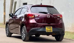 Mazda Demio 2017 Maroon