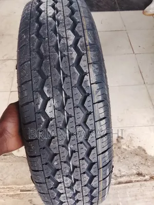 195R15C Royal Black