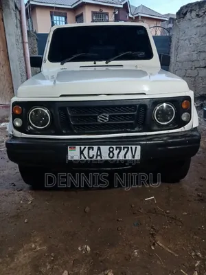 Suzuki Samurai 1996 White