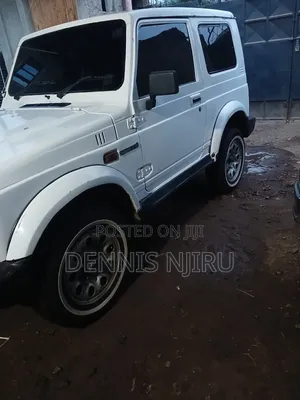 Suzuki Samurai 1996 White