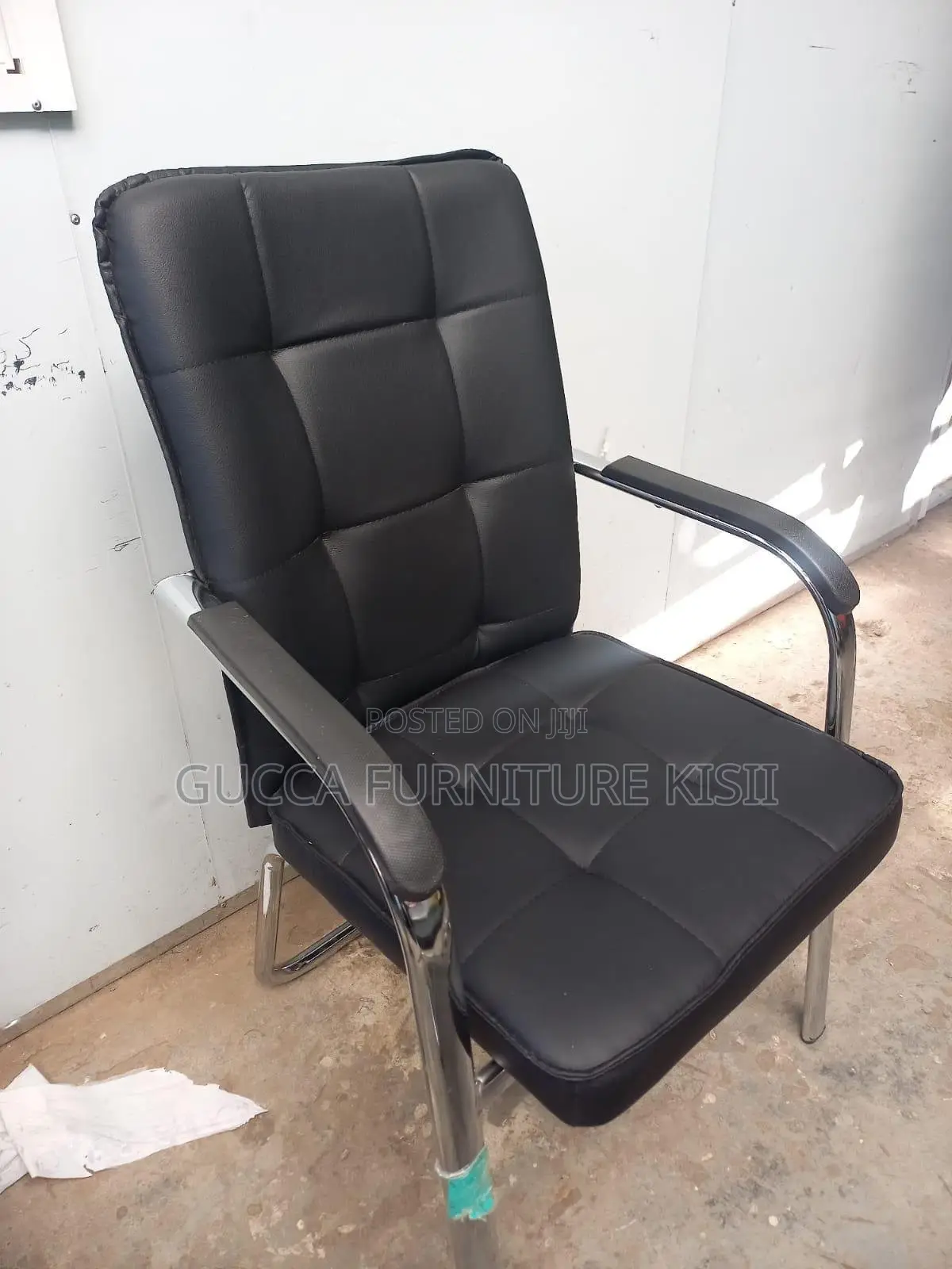 Pure Leather Executive Visitors Chair