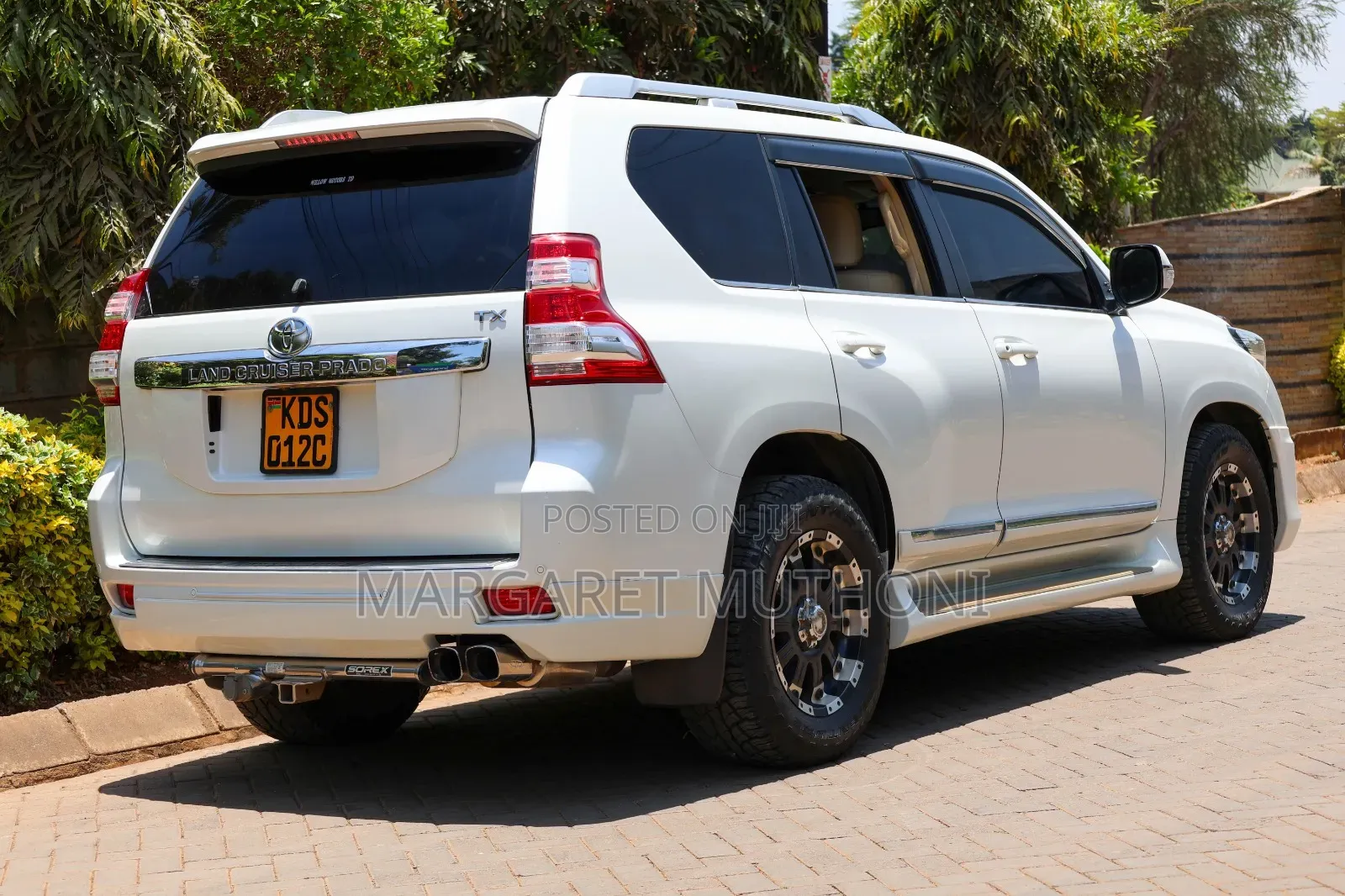 Toyota Land Cruiser Prado 2017 White