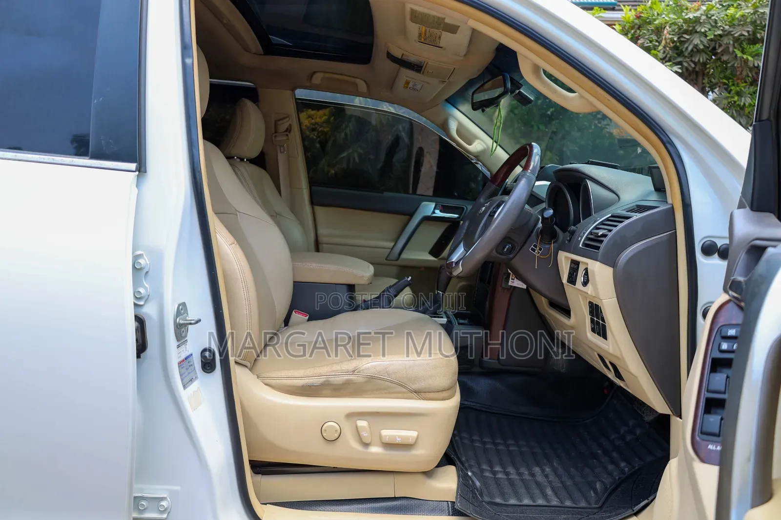 Toyota Land Cruiser Prado 2017 White