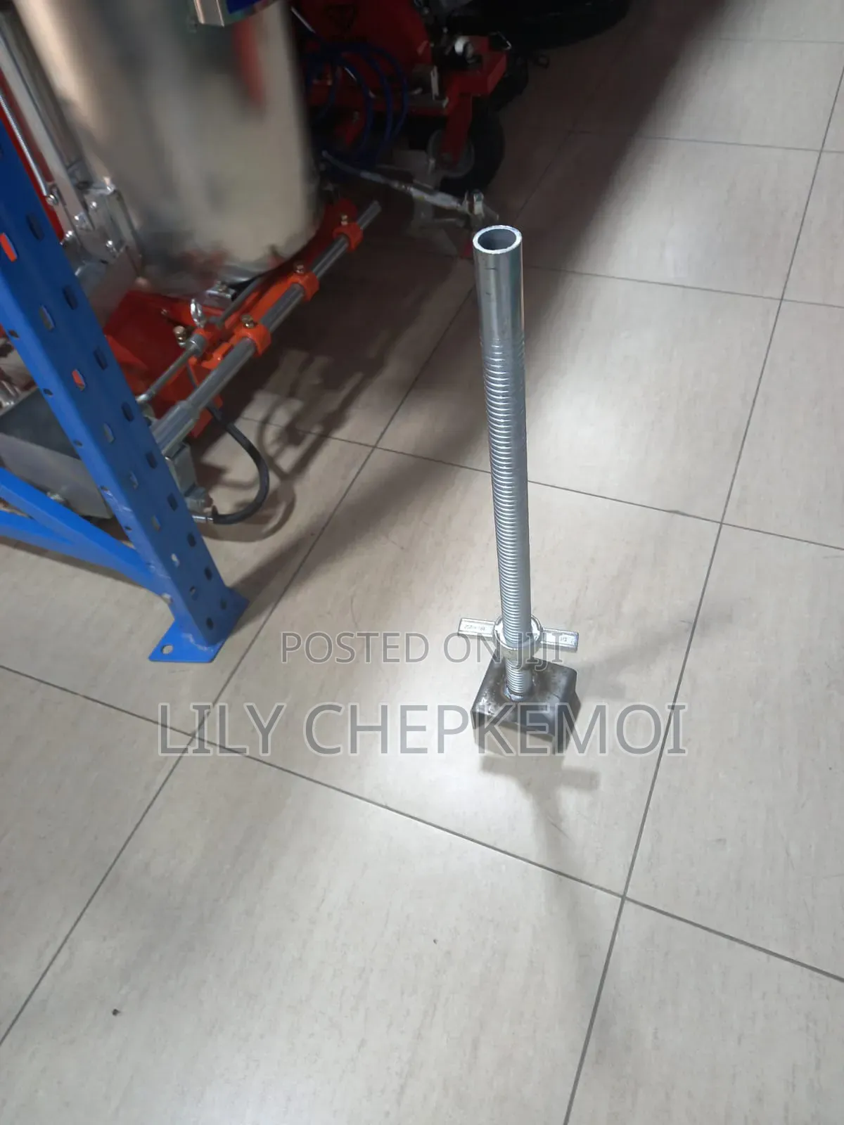 U-Jack Screws