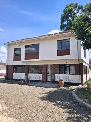 Furnished 5bdrm Mansion in Mtrh Area for rent