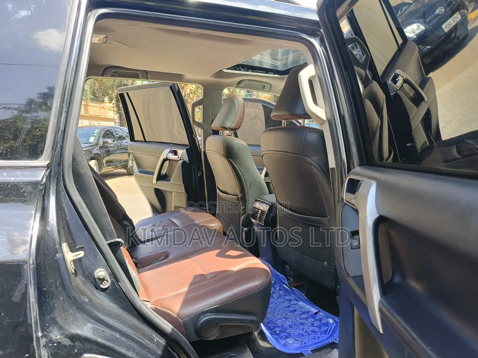 Toyota Land Cruiser Prado 2.7 2017 Black