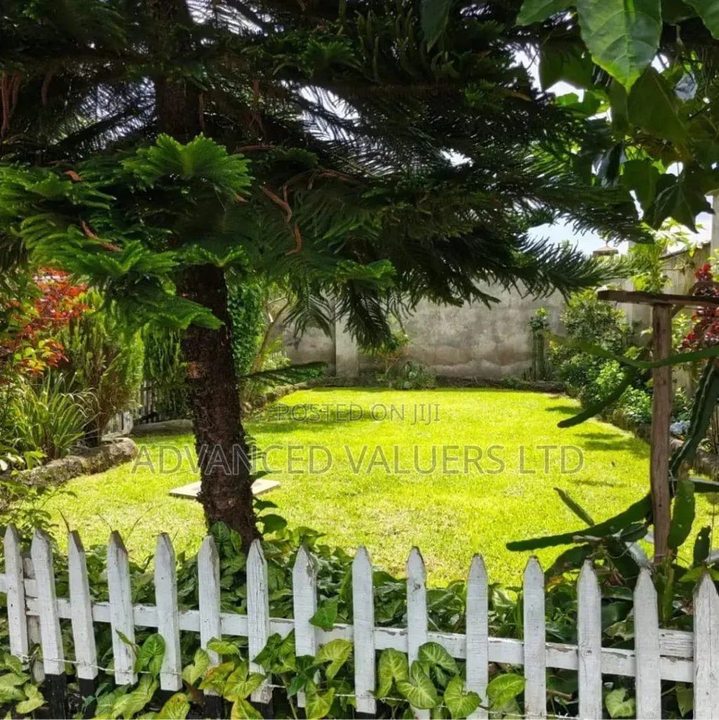 Furnished 4bdrm Bungalow in Kiamunyi for sale