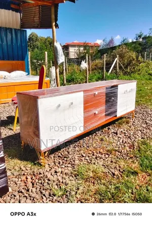 Mordern Brown White Wooden TV Stand