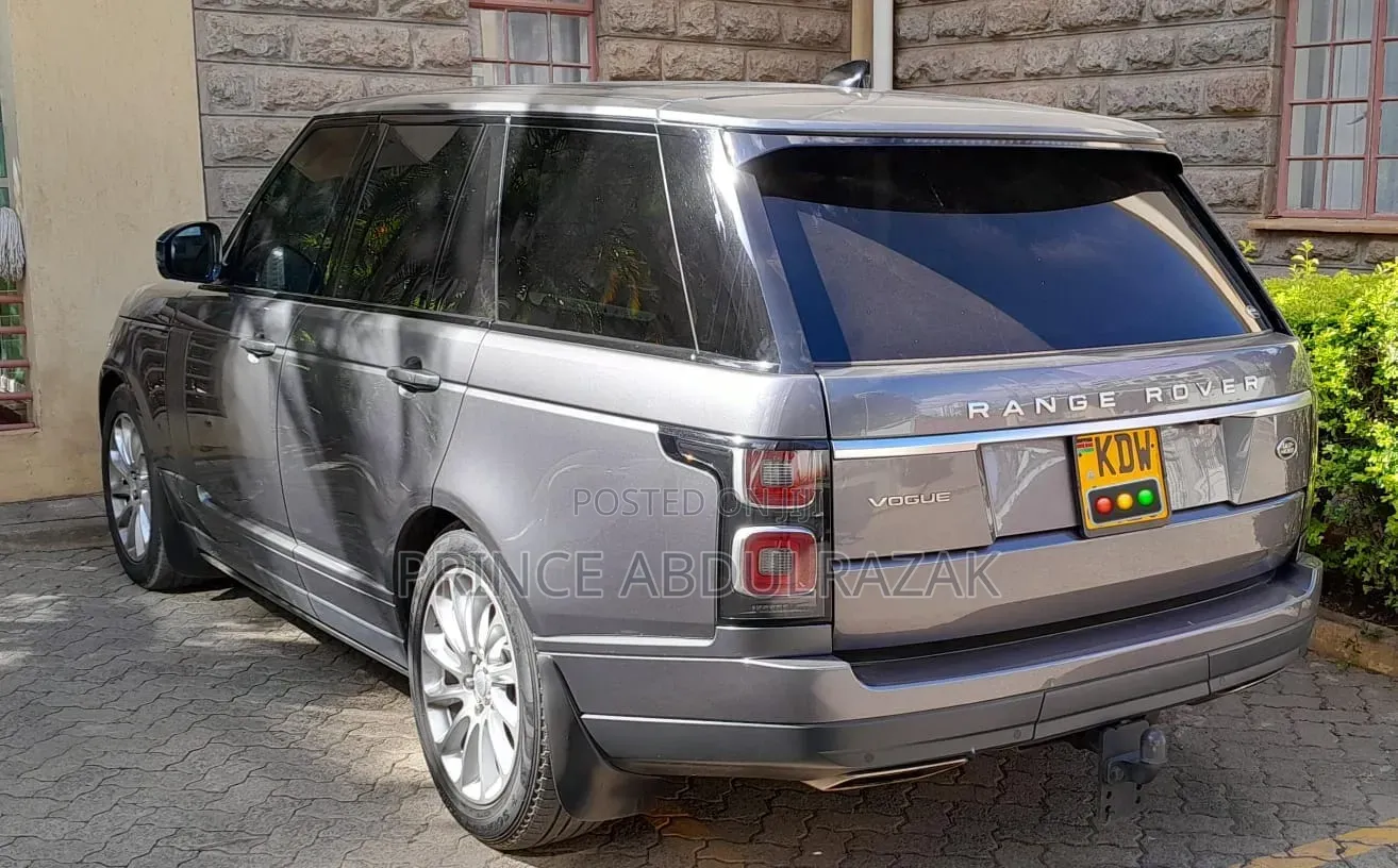 Land Rover Range Rover Vogue 2019 Gray