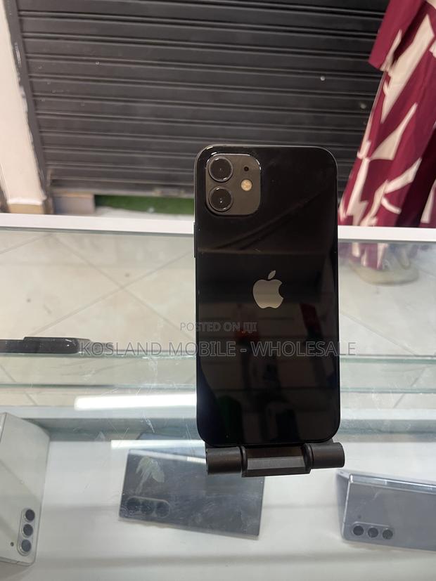 Apple iPhone 12 64 GB Black - thumbnail 3