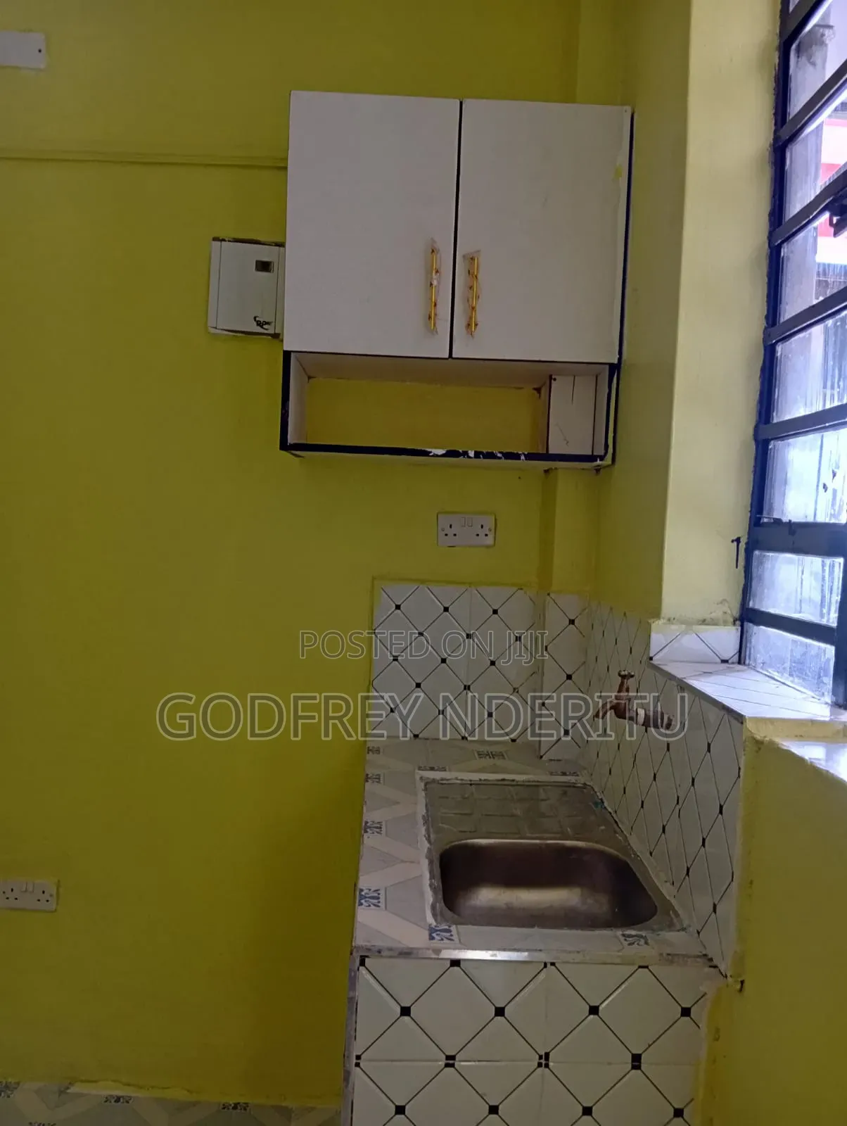 20bdrm Apartment in Weteithie, Witeithie for sale