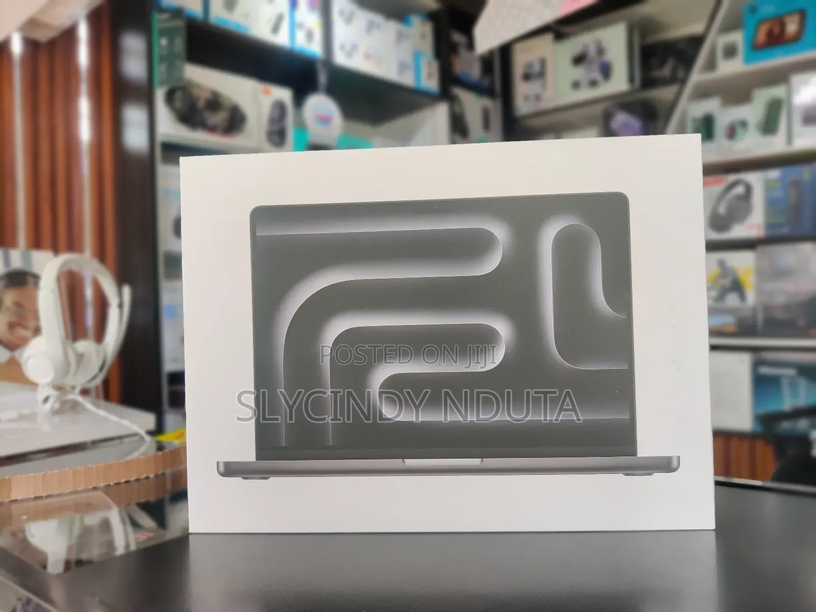 New Laptop Apple MacBook Pro 2026 M5 Pro 24GB Apple M5 Pro SSD 1T