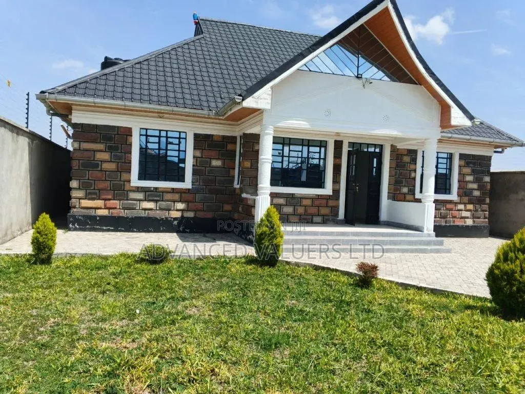 Furnished 3bdrm Bungalow in Barnabas for sale