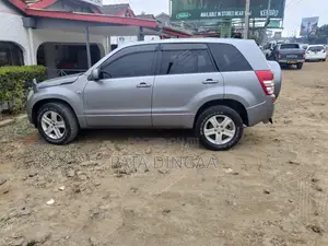 Suzuki Escudo 2006 Gray