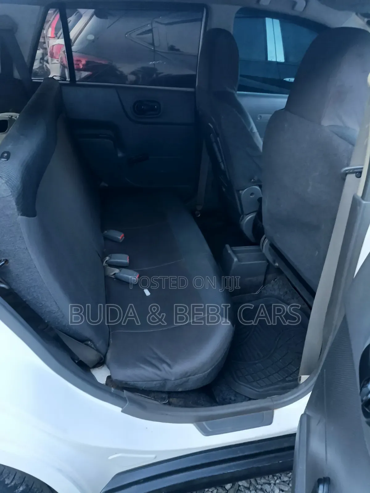 Nissan Advan 2011 White