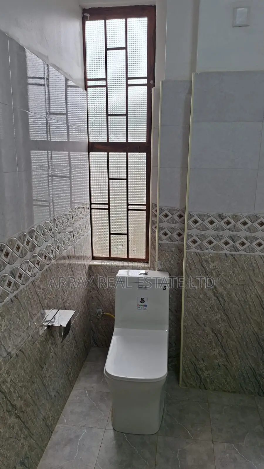 3bdrm House in Karai for sale