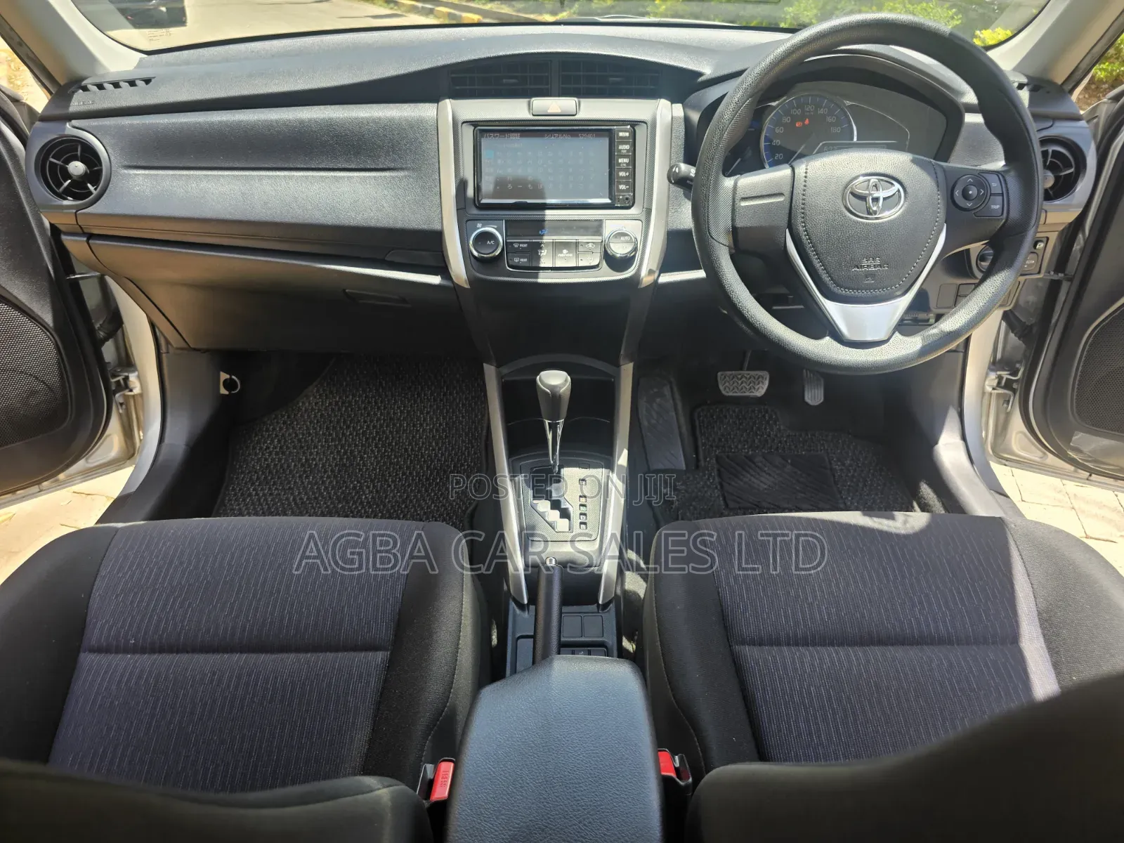 Toyota Corolla Fielder 2019 Silver