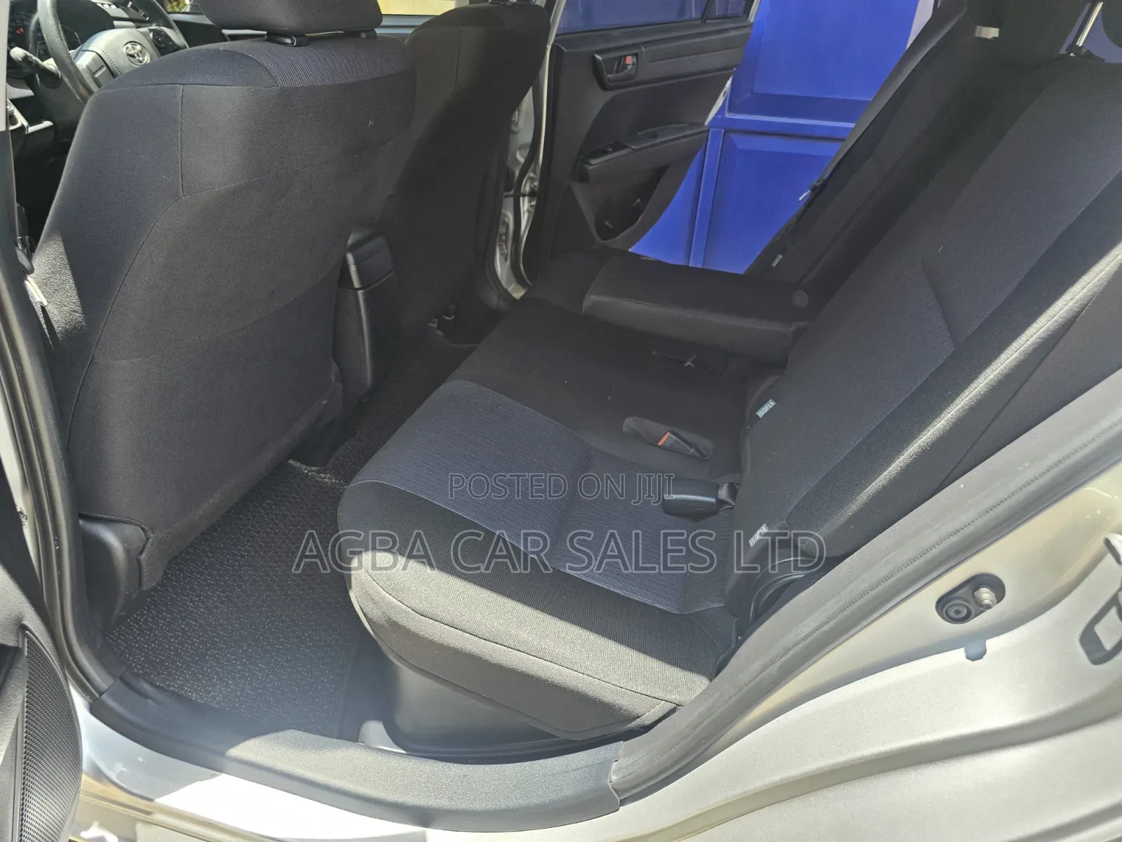 Toyota Corolla Fielder 2019 Silver