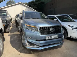 Toyota Land Cruiser Prado 2013 Blue