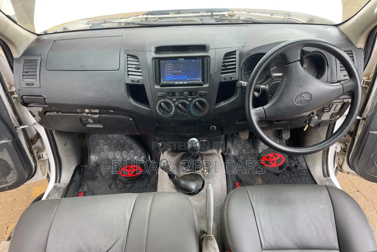 Toyota Hilux 2.5 D-4D Double Cab 2008 White