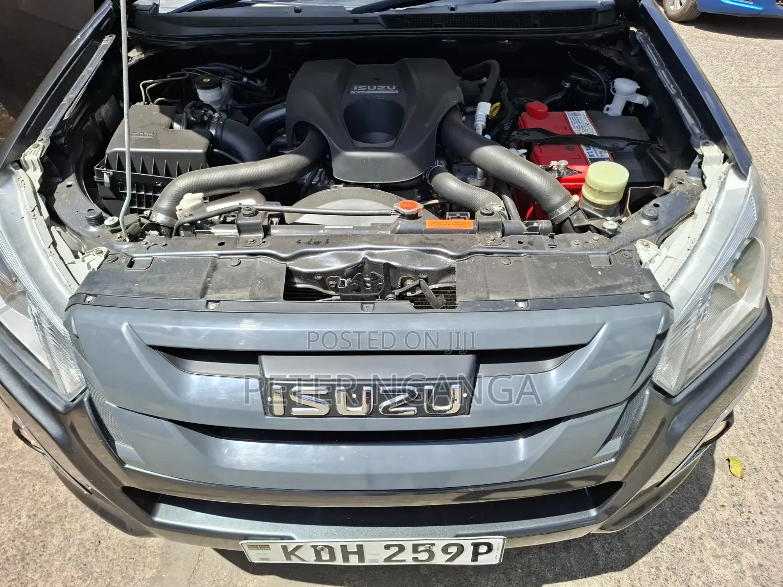 Isuzu D-MAX 2022 Gray