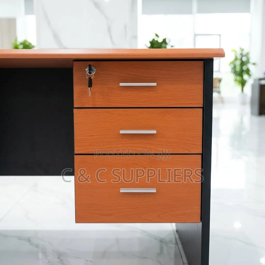 1.2M Modern Study Desk