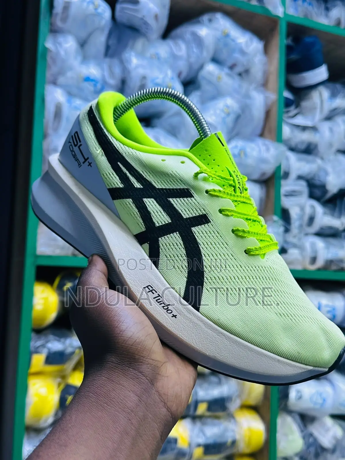 Asics Yogiri S4