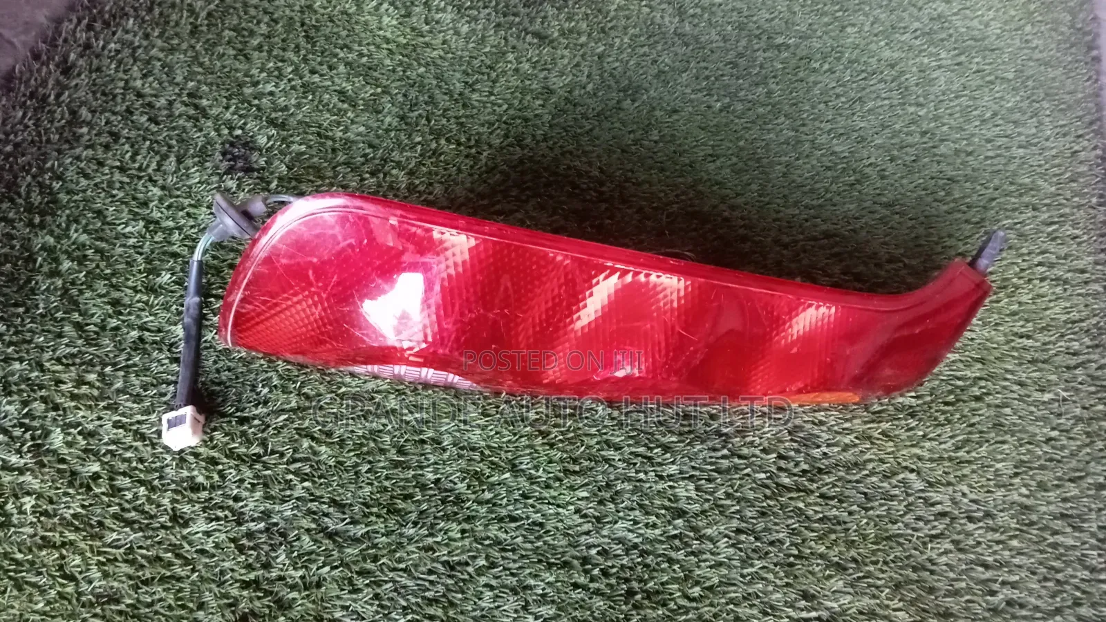 Nissan Note E11 Taillight