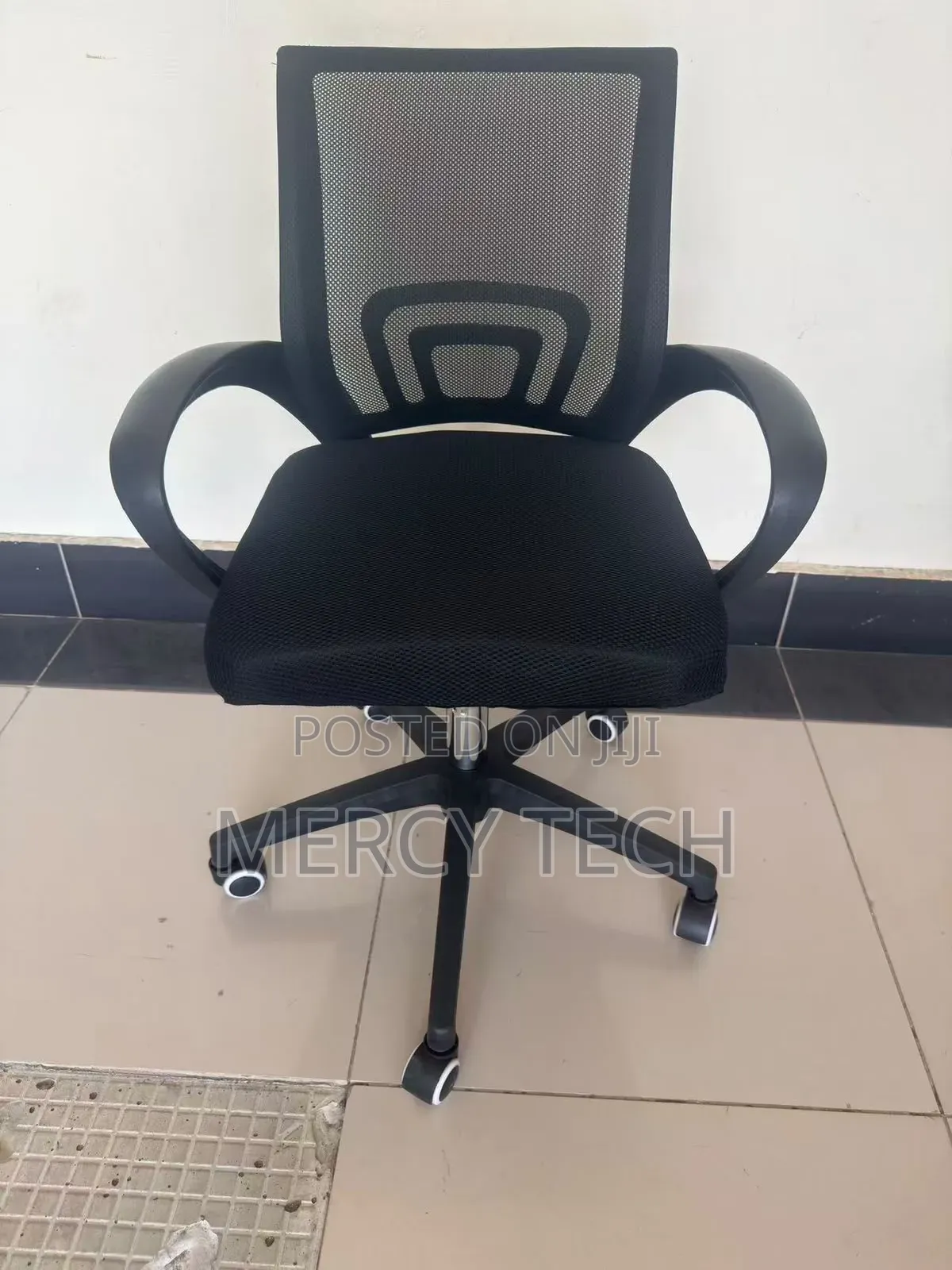 Executive Officer Chair Without Headrest