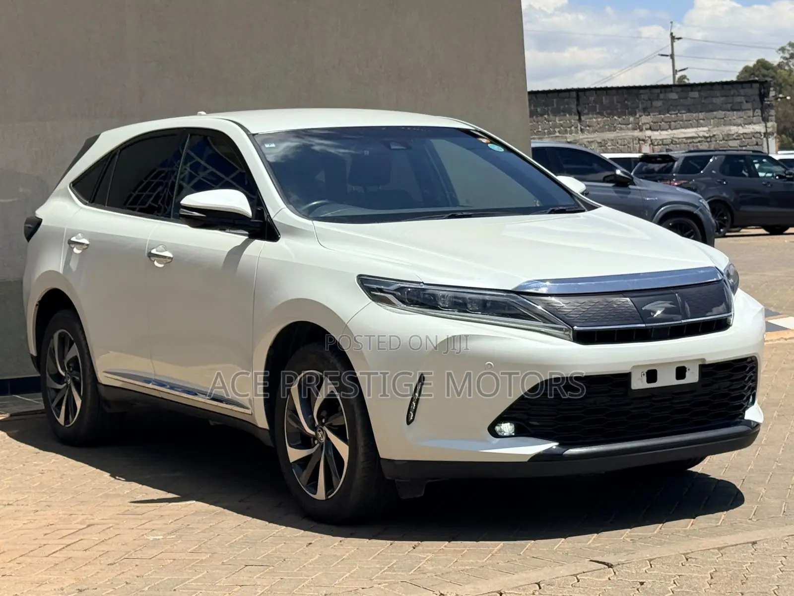 Toyota Harrier 2020 White