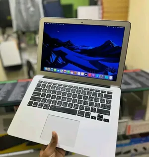 Laptop Apple MacBook Air 2017 8GB Intel Core i5 SSD 256GB