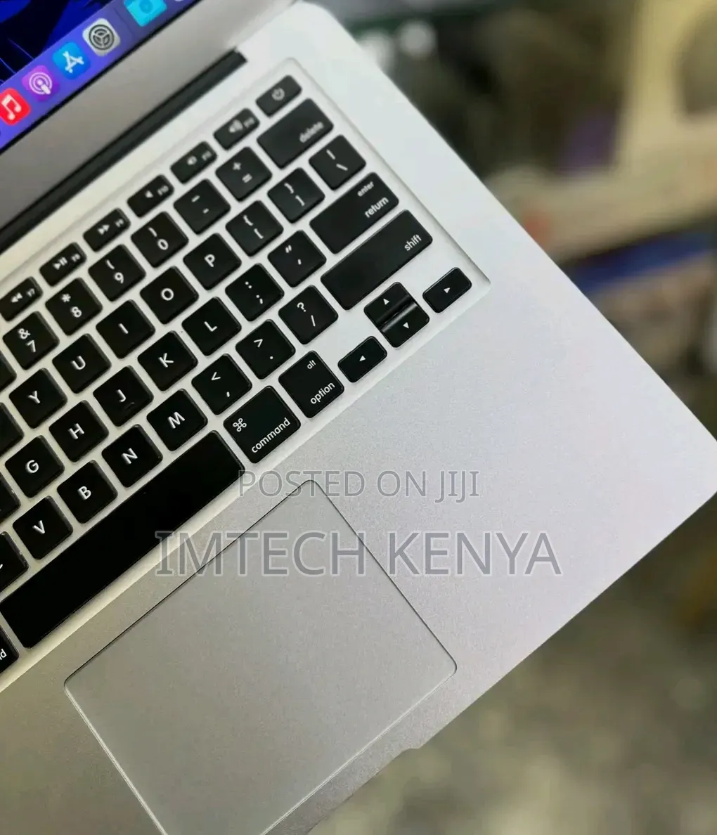 Laptop Apple MacBook Air 2017 8GB Intel Core i5 SSD 256GB