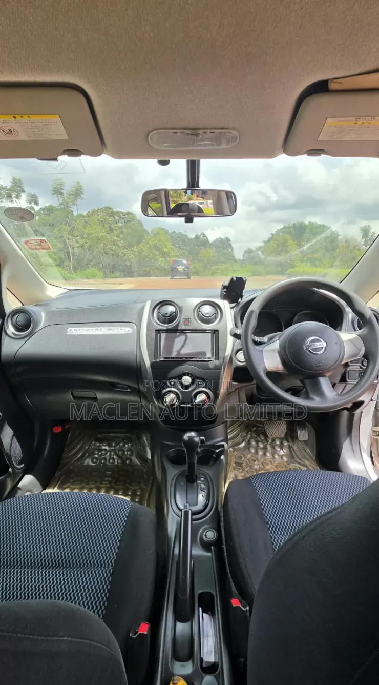 Nissan Note 2014 Silver