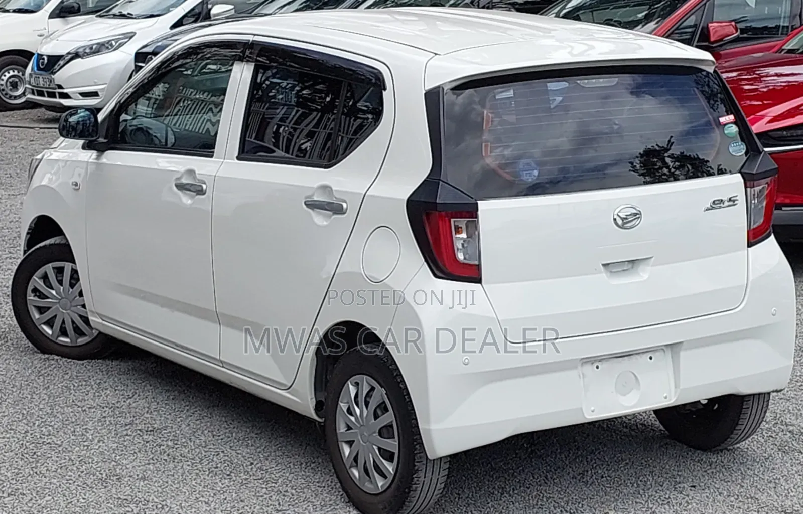 Daihatsu Mira 2019 White