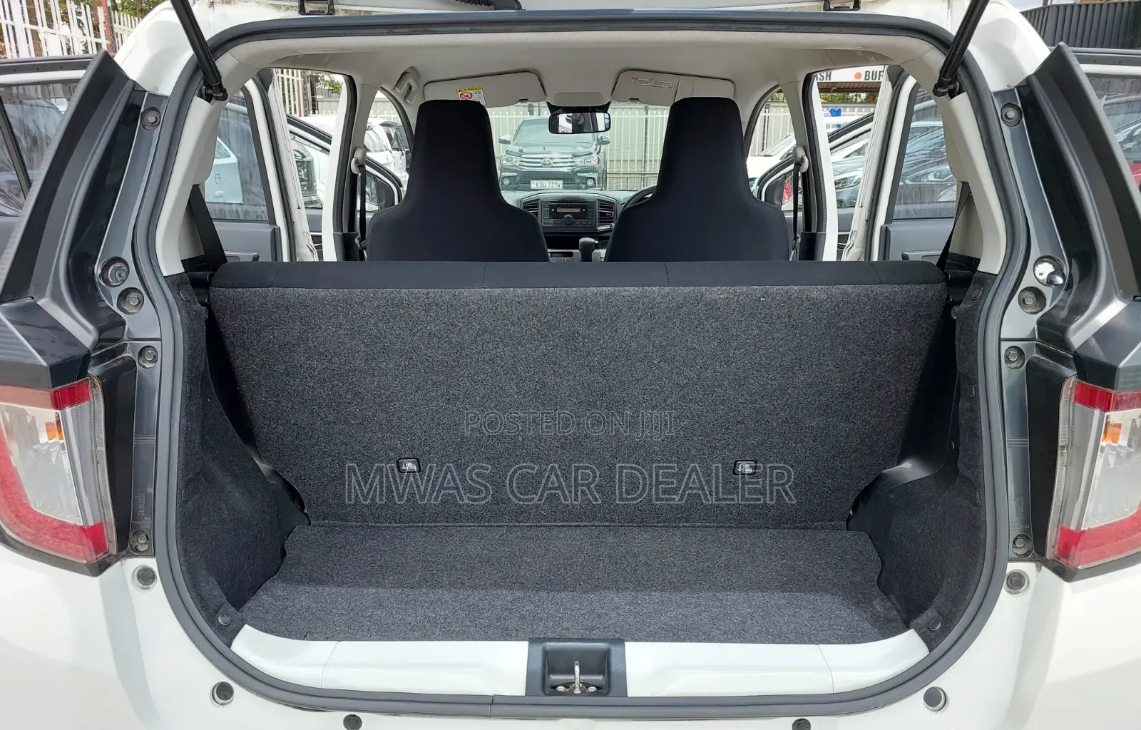 Daihatsu Mira 2019 White