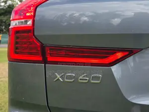 Volvo XC60 2018 Gray
