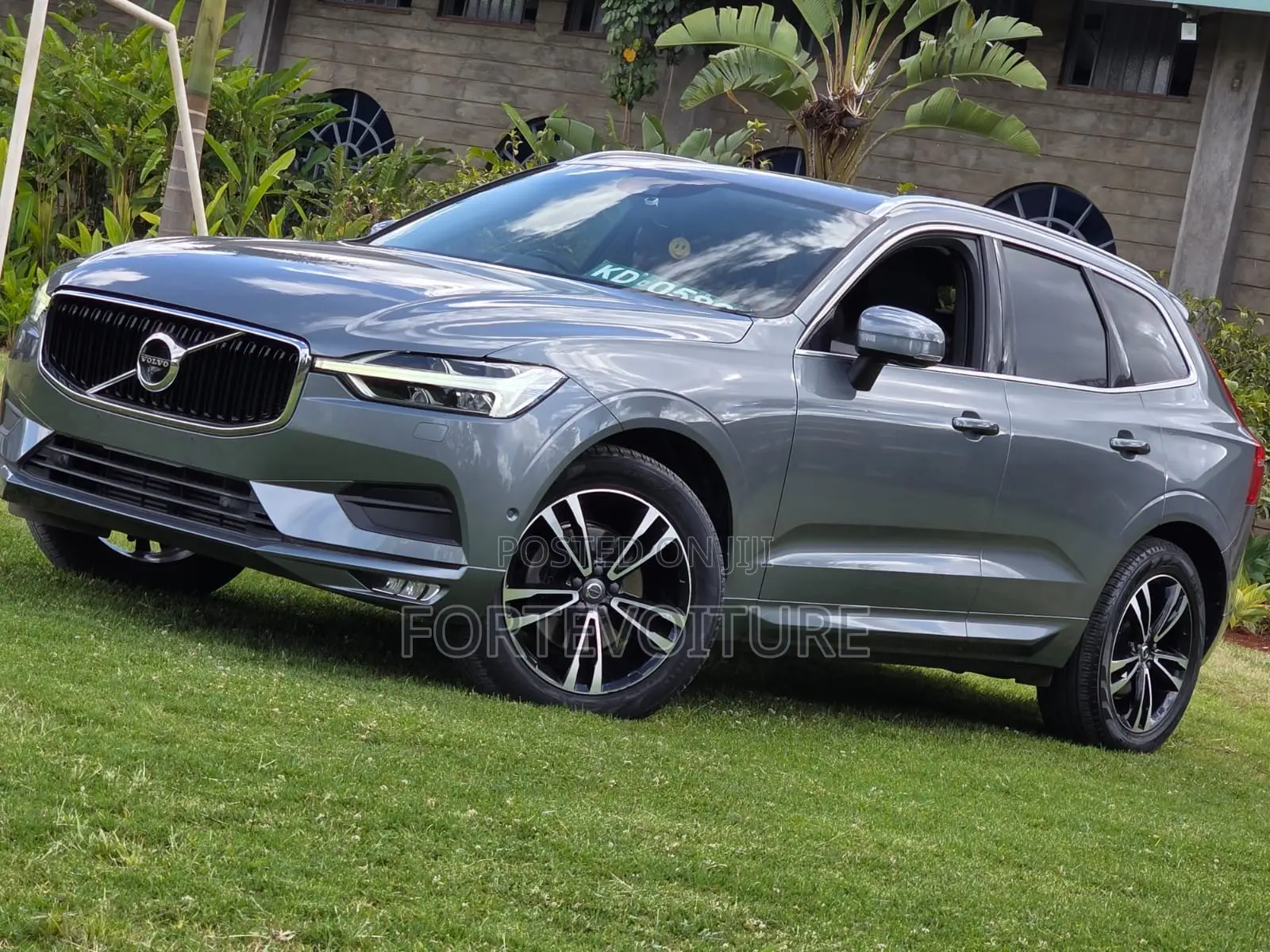 Volvo XC60 2018 Gray