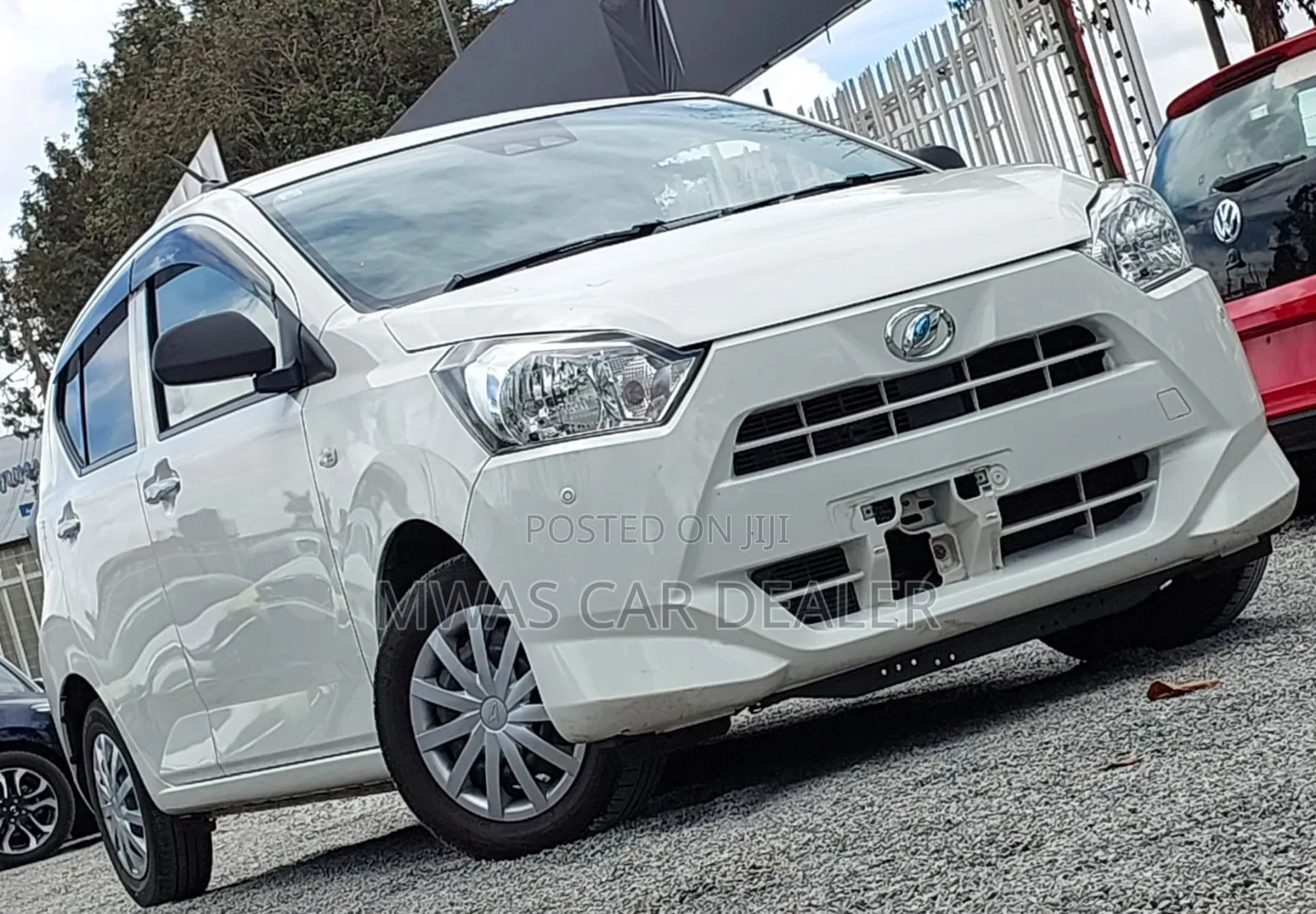Daihatsu Mira 2019 White